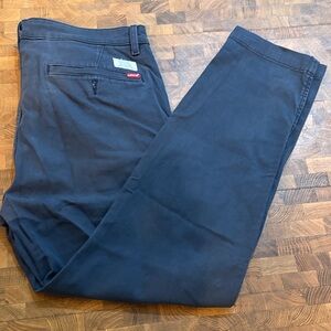 Levi's Standard Taper Men's Dark Blue Chinos 33x30